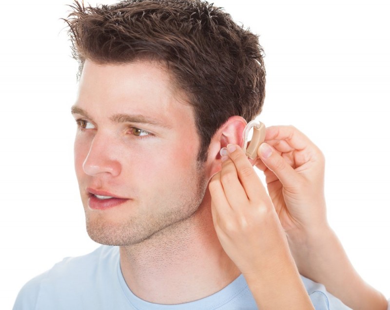 Undgå tinnitus og nedsat hørelse - beskyt dine ører mod støj